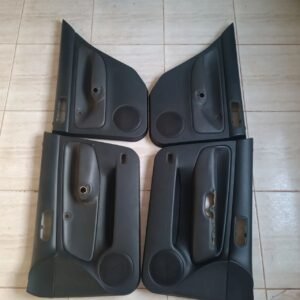 Kit Forros de portas do Golf 2003